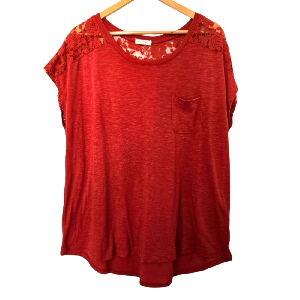 Paper Tee Red Lace Shoulder Blouse Size 3x